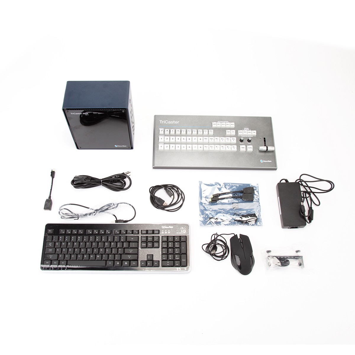 NewTek TriCaster Mini Advanced HD-4 Bundle - SKU#1614122