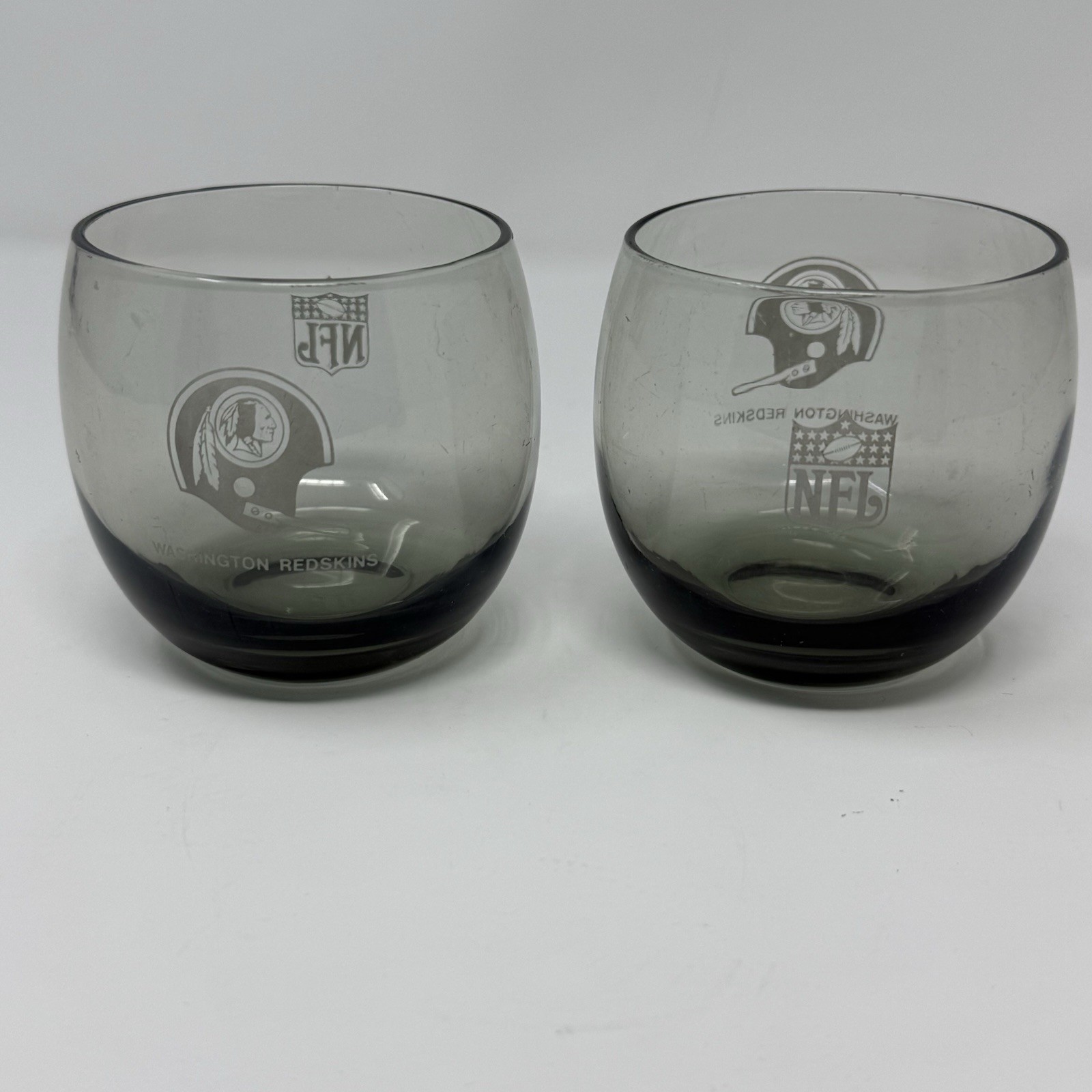 Lot of  2 Washington Redskins NFL Smoked Drinking Glass Tumblers Old Logo 70's