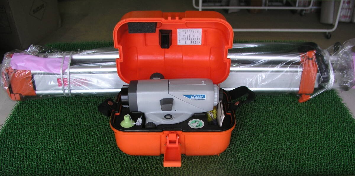 SOKKIA C32 Auto Level Used Made In Japan Tripod Surveying Instrument Optical