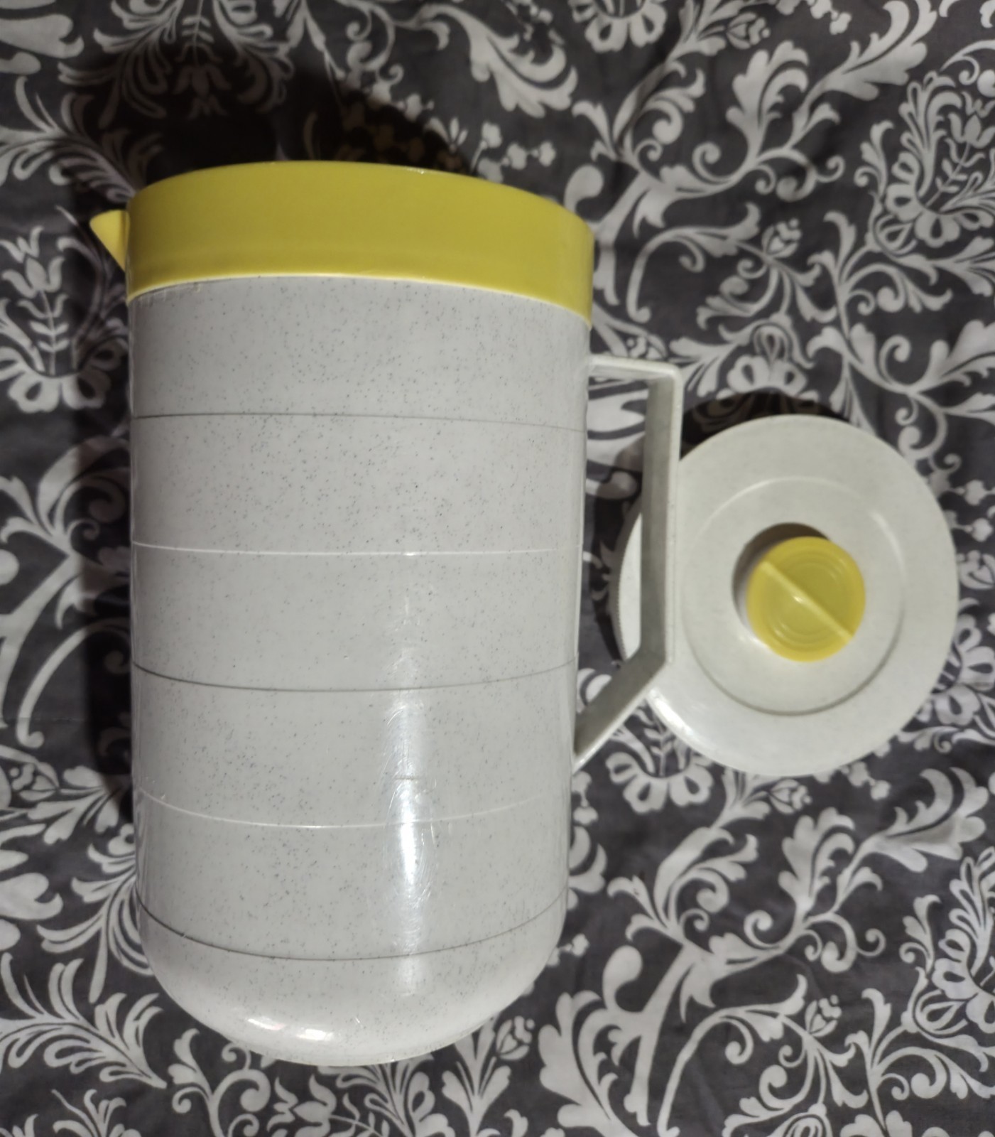 Cornish White Yellow Therm-O-Pitcher 8 3/4” Tall 5” Diameter Vintage