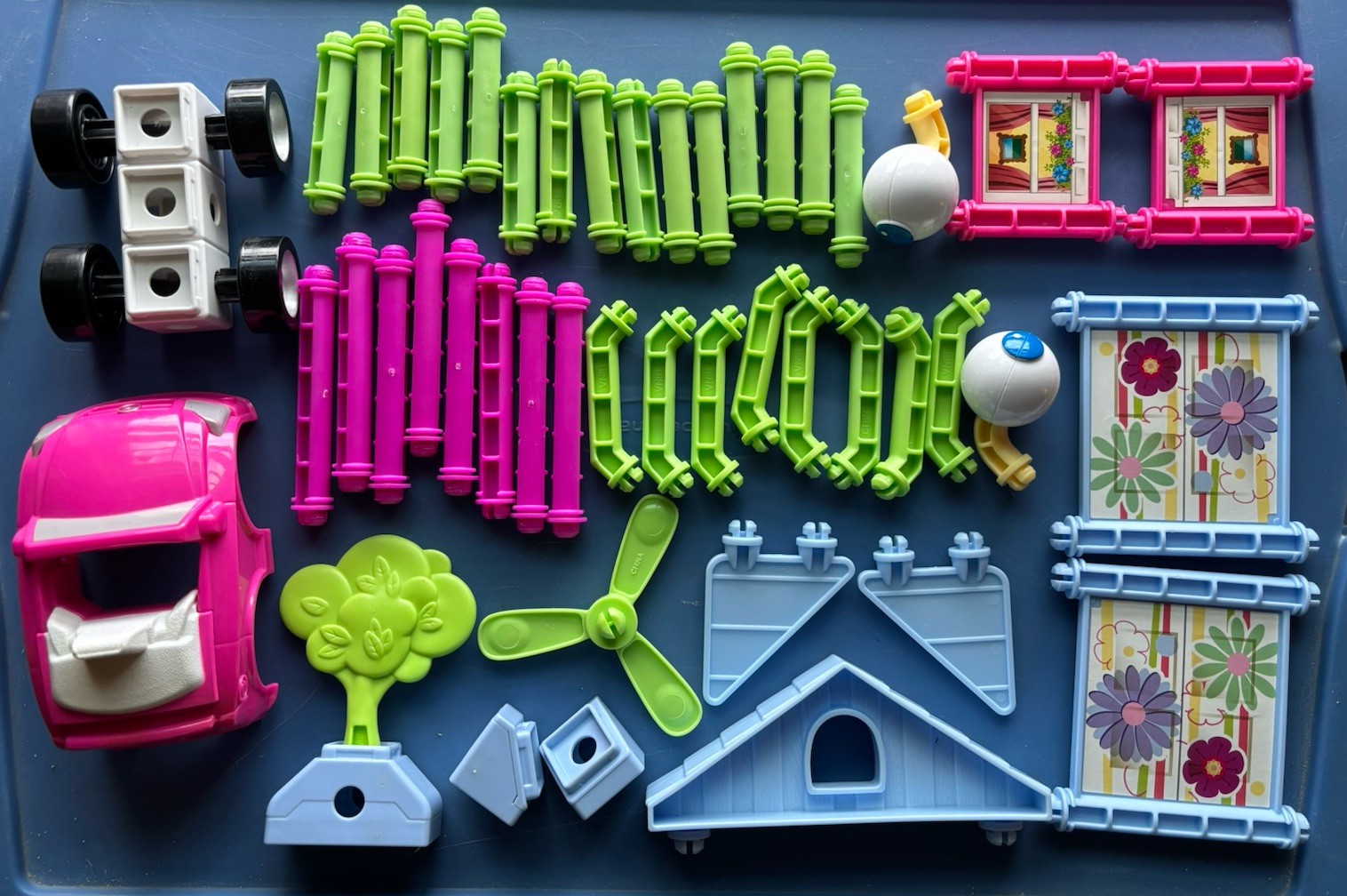 Fisher Price Trio Blocks Rare Specialty Parts (47) Roof Pink Car Magenta Sticks