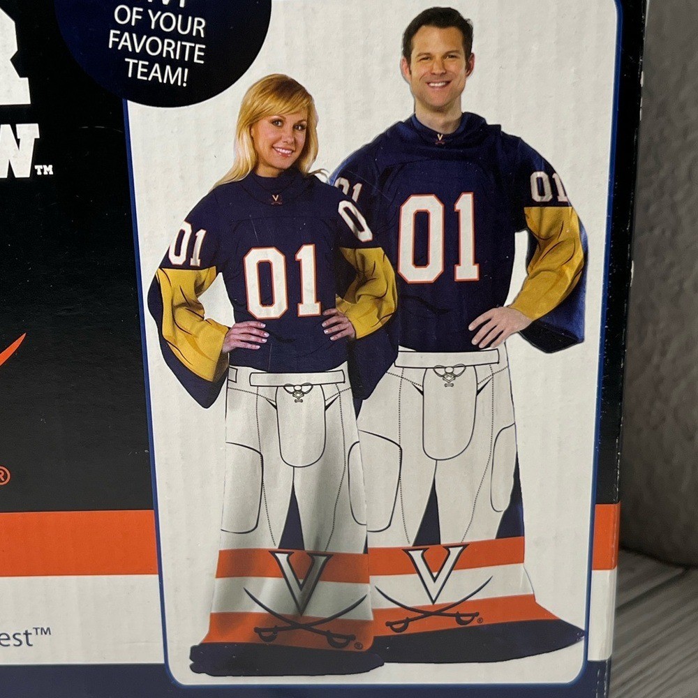 Virginia Cavaliers college football Player Comfy Throw Blanket 48" x 71" NIB