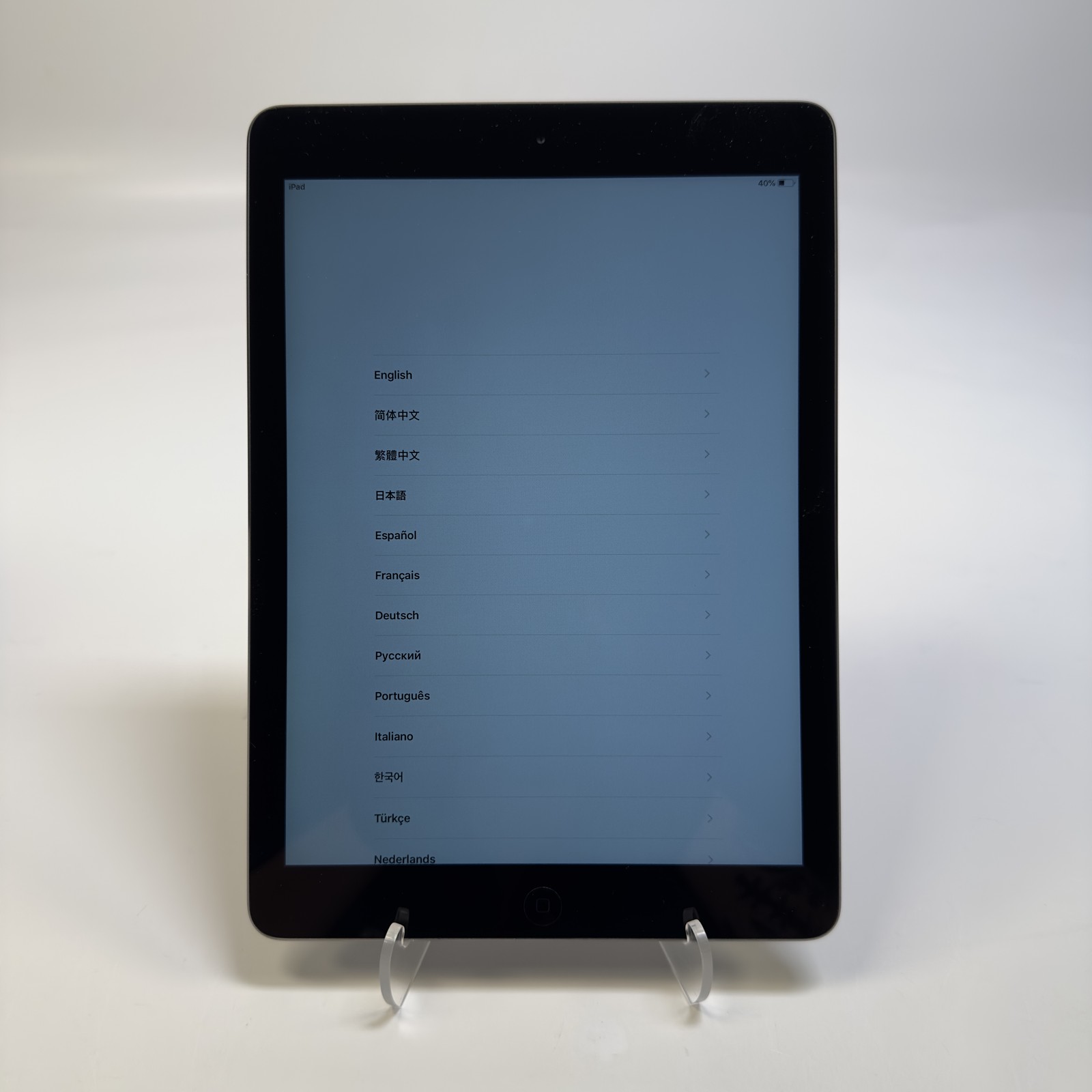 Apple 9.7" iPad Air 32GB MD786LL/A | Power Issue | As-Is