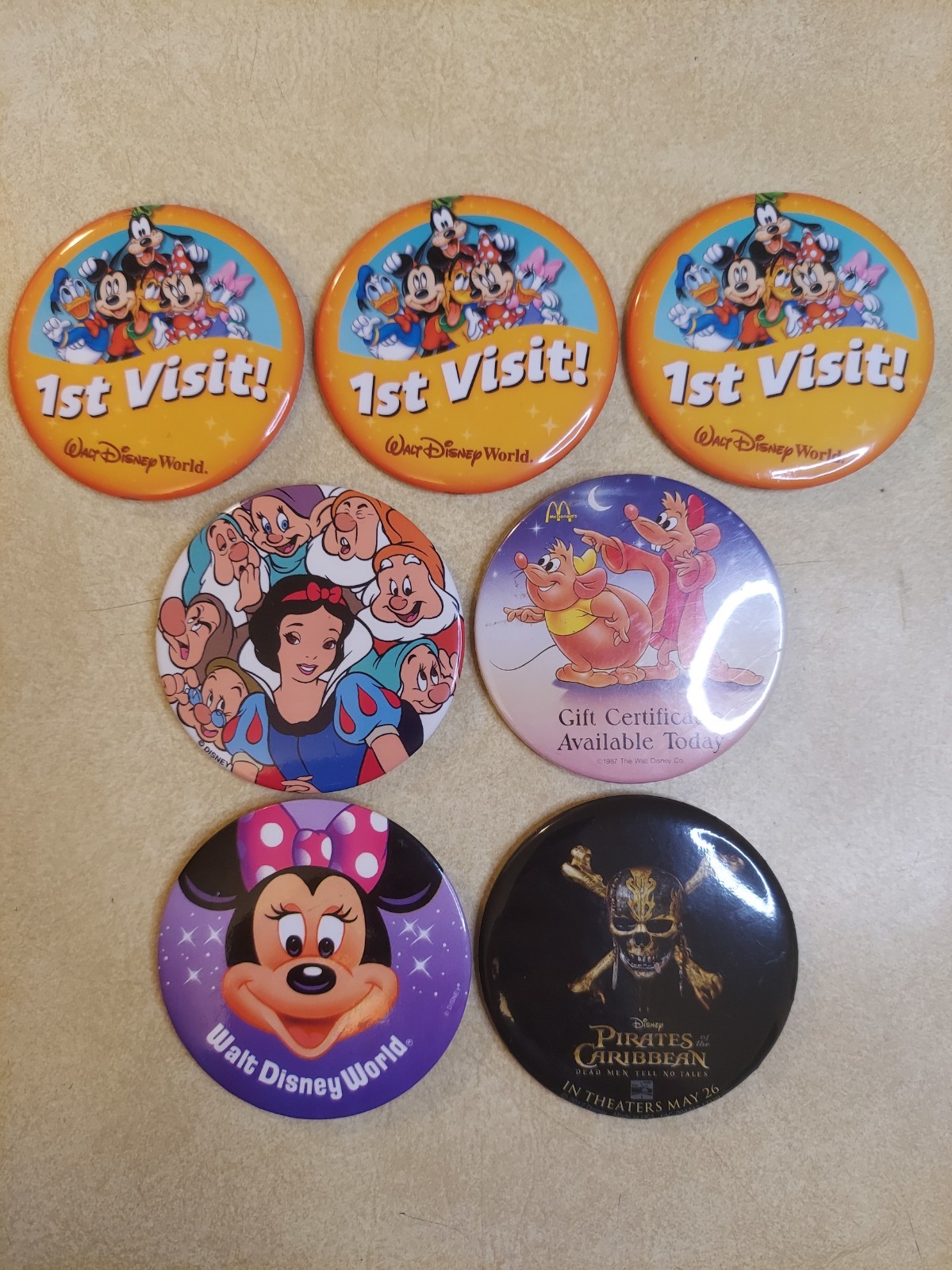 Mixed Lot of Disney Pinback Buttons Pins Snow White Cinderella 1st Visit Minnie