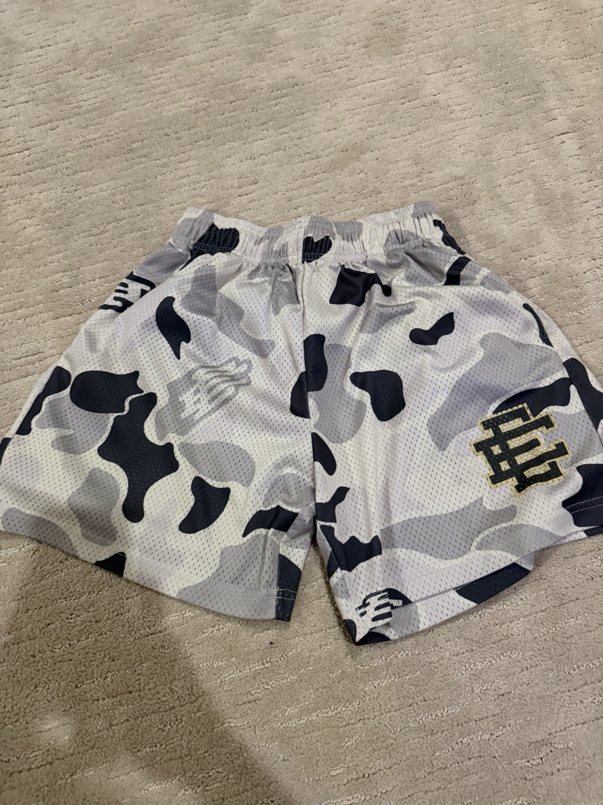 Eric Emanuel Men's Shorts Size Medium