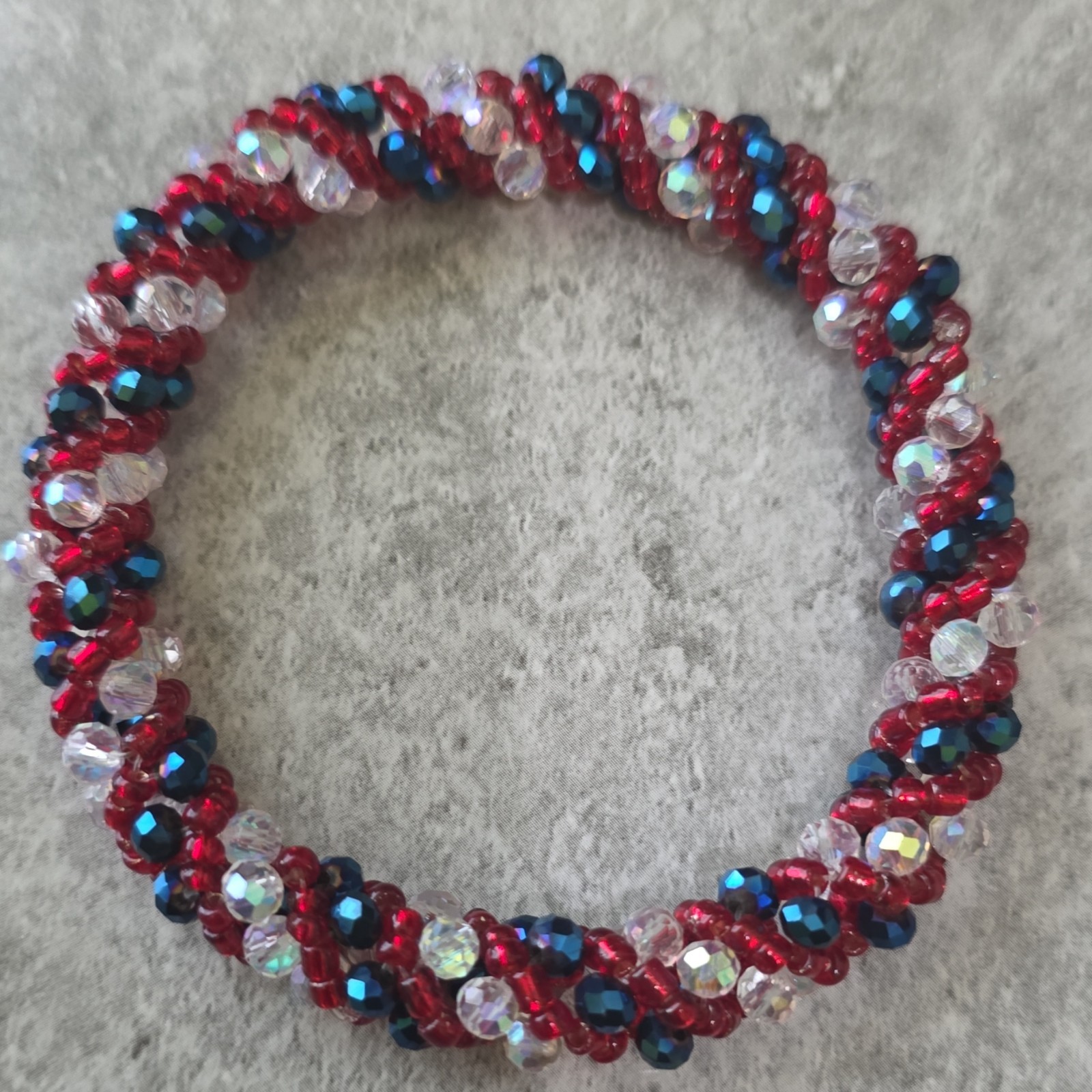Handcrafted Spiral Beaded Glass Bracelet Red Blue Clear Round