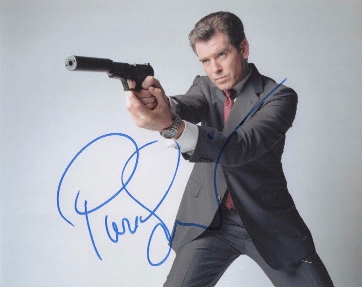 PIERCE BROSNAN AS JAMES BOND 8.5x11 Signed Photo Reprint