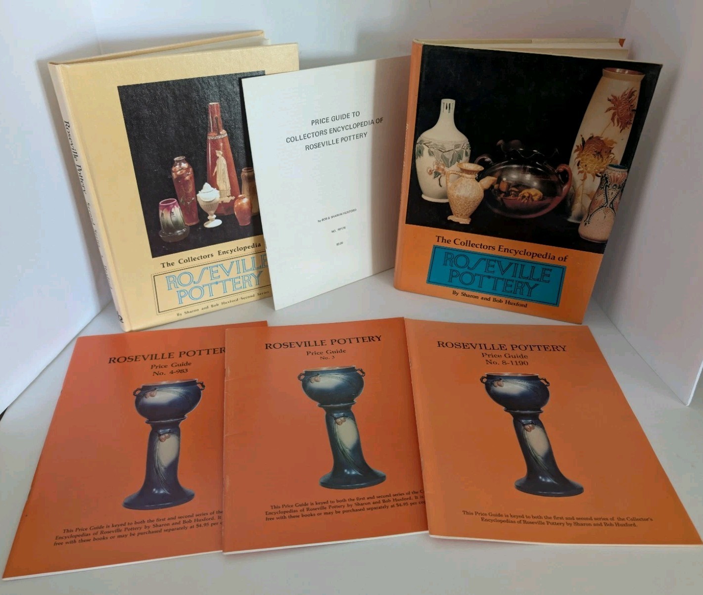 Lot of 7 Roseville Pottery Value Price Guides/Books Bob & Sharon Huxford Collect