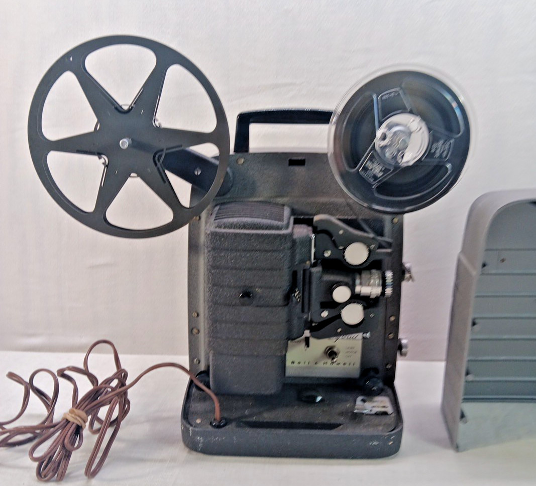 Vintage Bell & Howell Super 8 Autoload 8mm Film Movie Projector Model 353