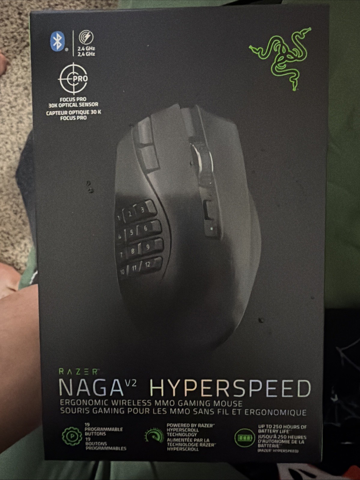 Razer Naga V2 Hyperspeed Ergonomic Gaming Mouse RZ01-0360 New Open Box NIB