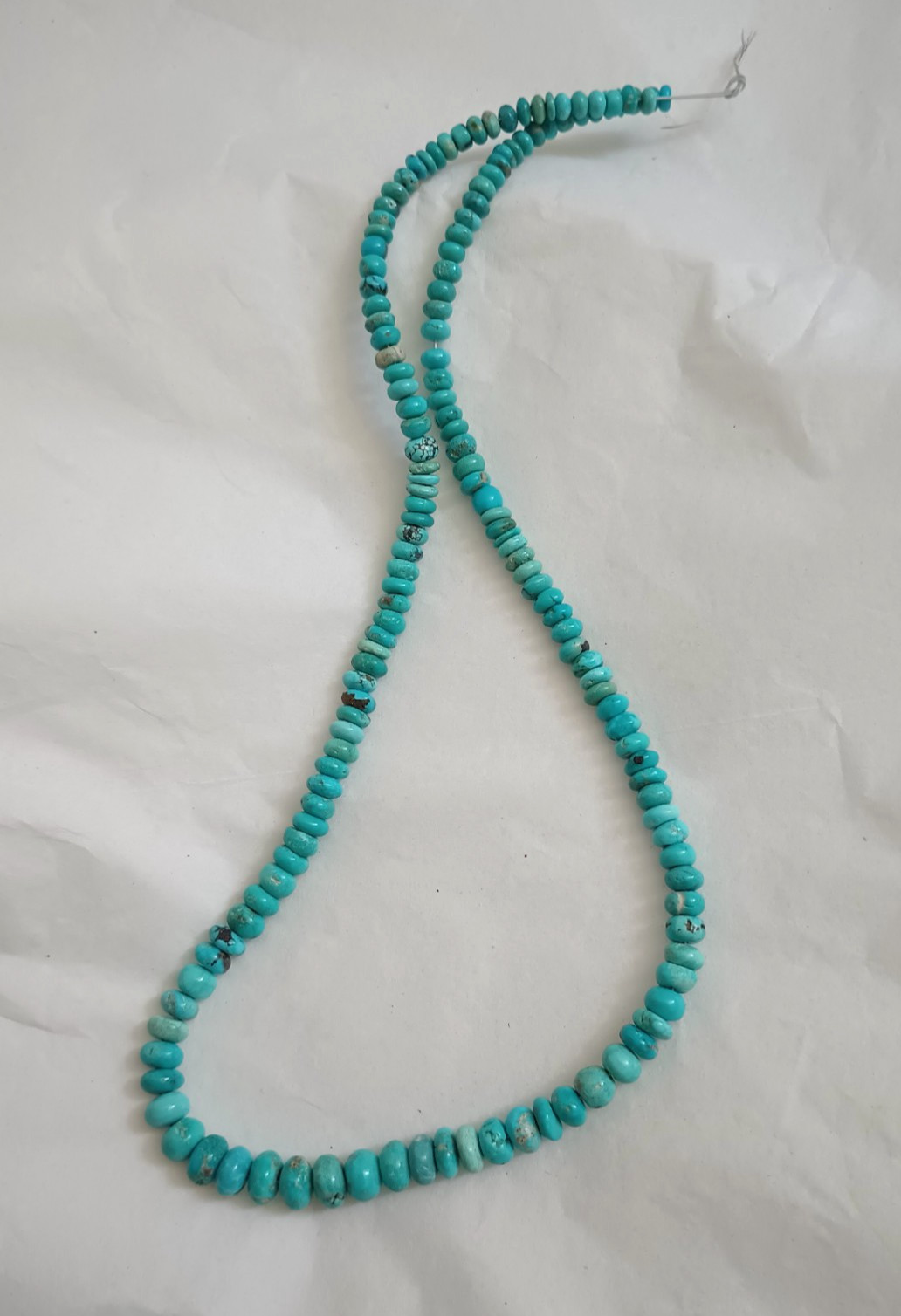 VINTAGE HI-GRADE HUBEI TURQUOISE 3-8MM GRADUATED RONDELLE BEADS - 17.75" - 1590E