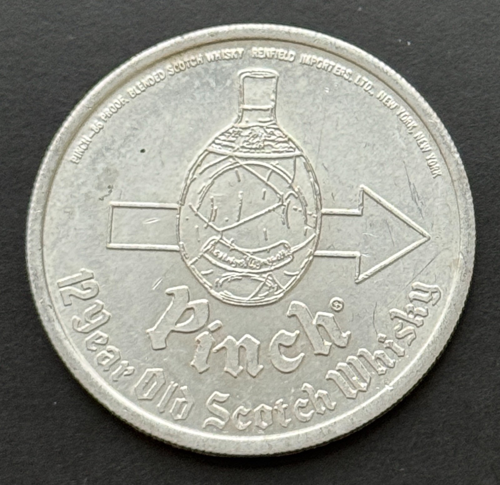 Pinch 12 Year Old Scotch Whiskey 1975 Chicago Bears Schedule Coin Token Spinner