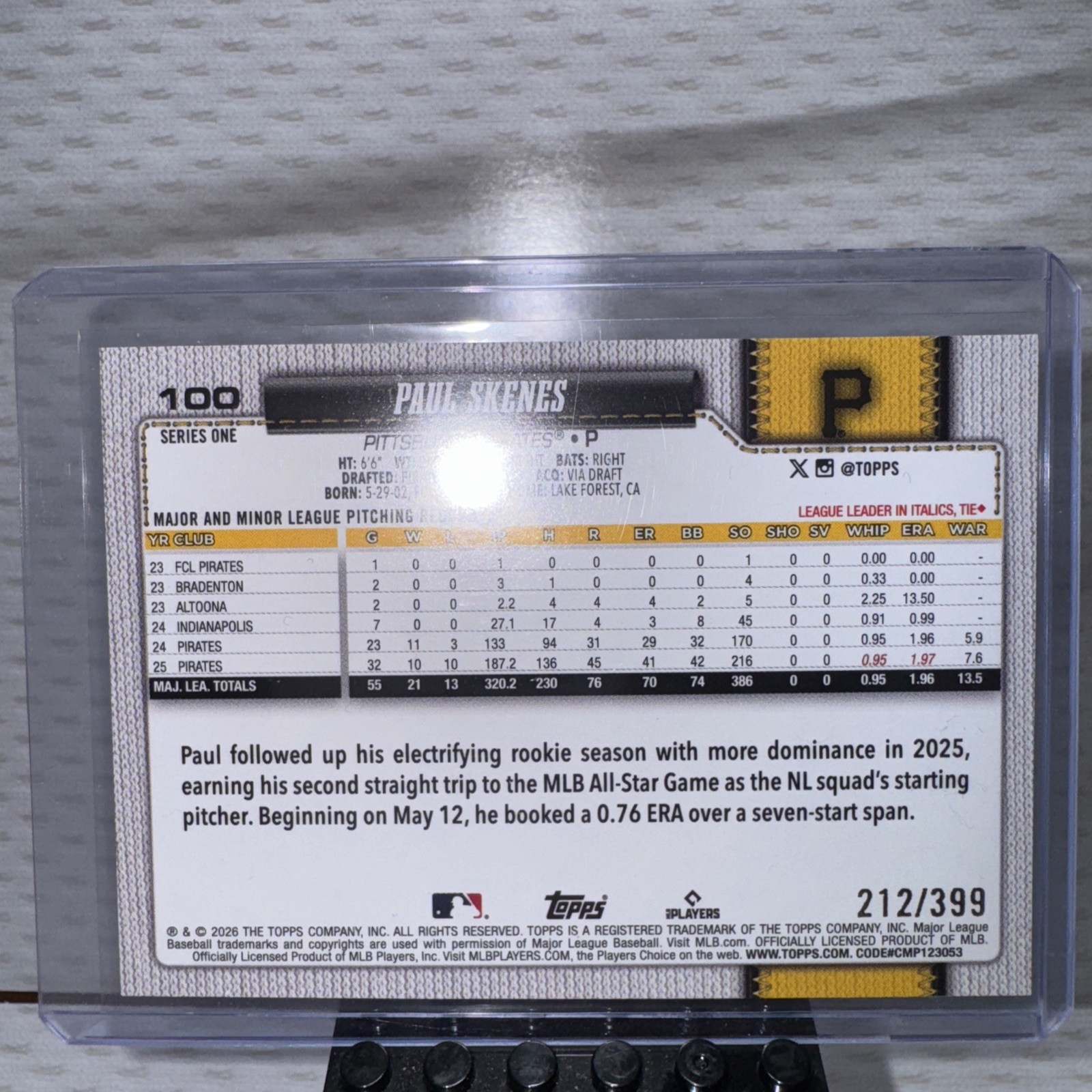 2026 topps baseball series 1 paul skenes Gold Glitter 212/399