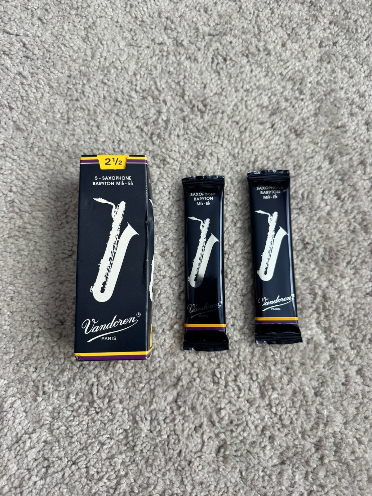 Vandoren SR2425 Saxophone Baryton Reeds Strength 2.5 Set Of 2