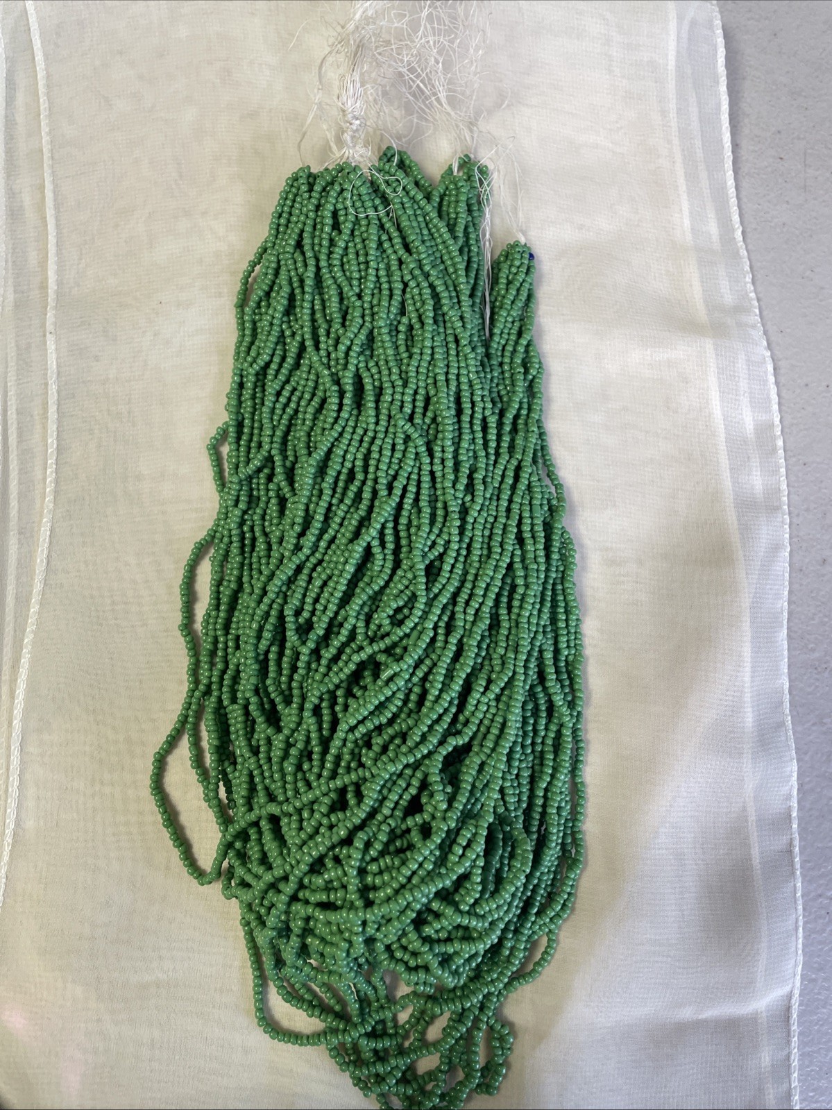 Beads Master Hank Solid Green 325g Vintage Czech Glass Seed Bead 2mm