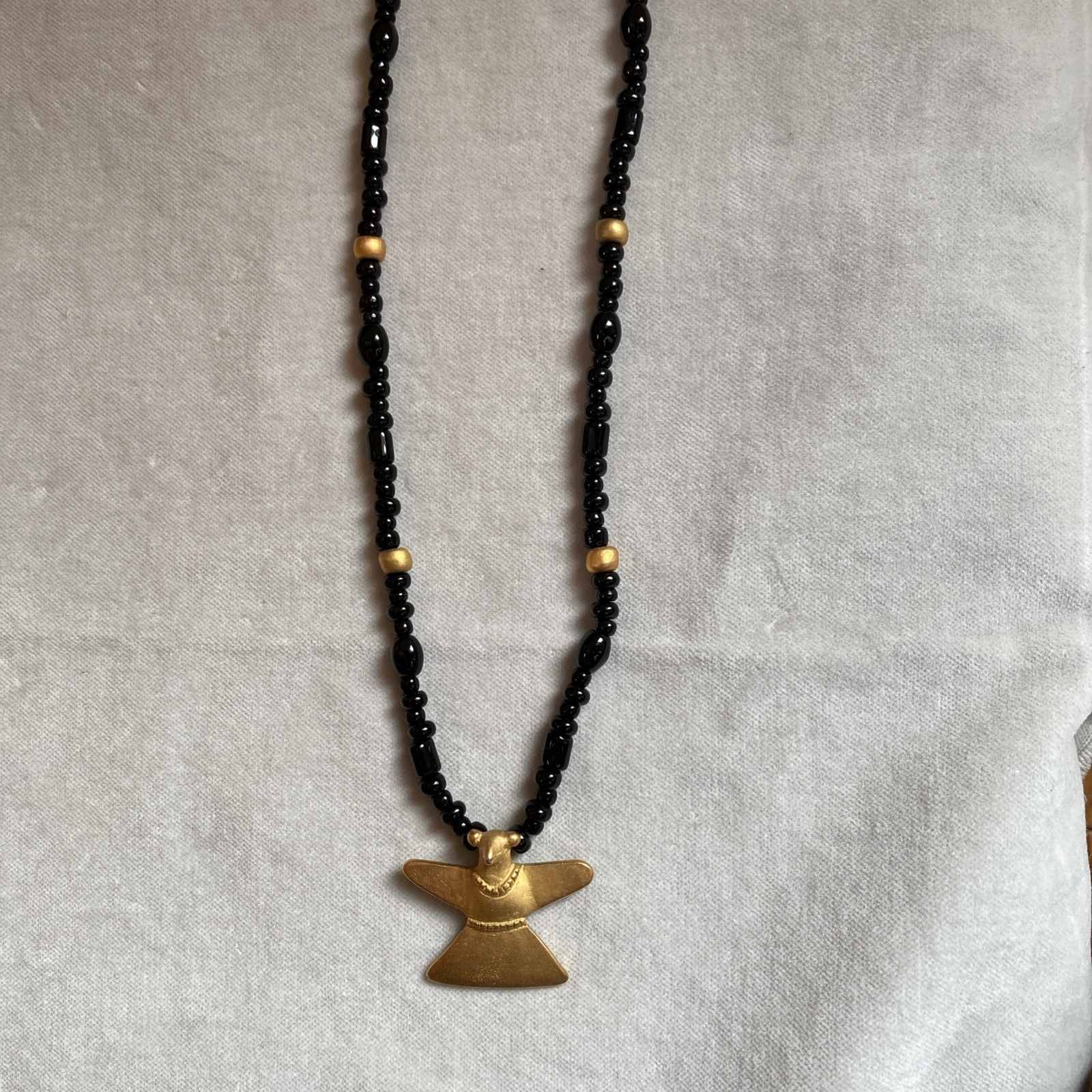 Artefactos pre-Columbia Inspired Necklace glass Beads + 24k gold plated pendant