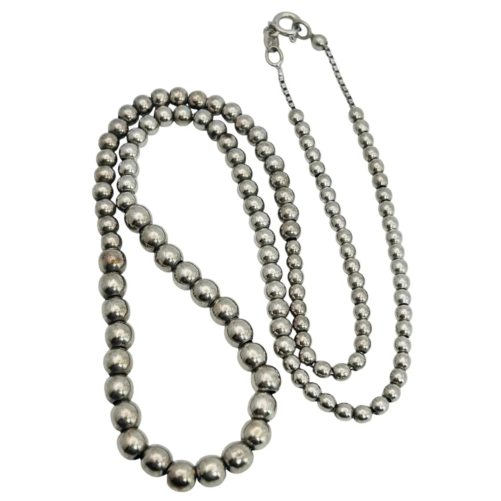 Italy 14K White Gold Over Graduated Bead And Box Chain Necklace Length 18" Women