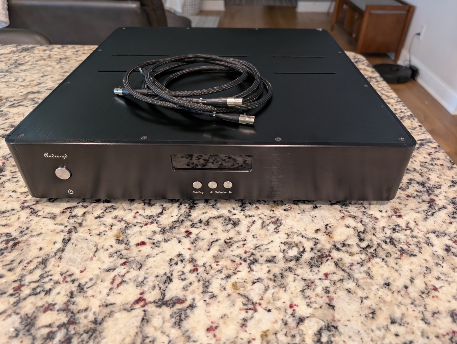 Audio GD R8 MK2 Dac/Amp/Preamp