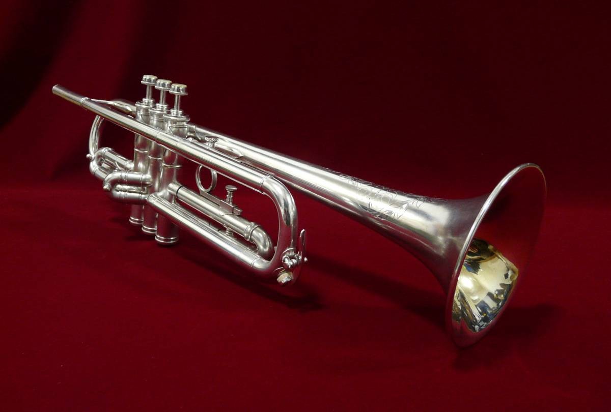 FRANK HOLTON SP 1923 VINTAGE