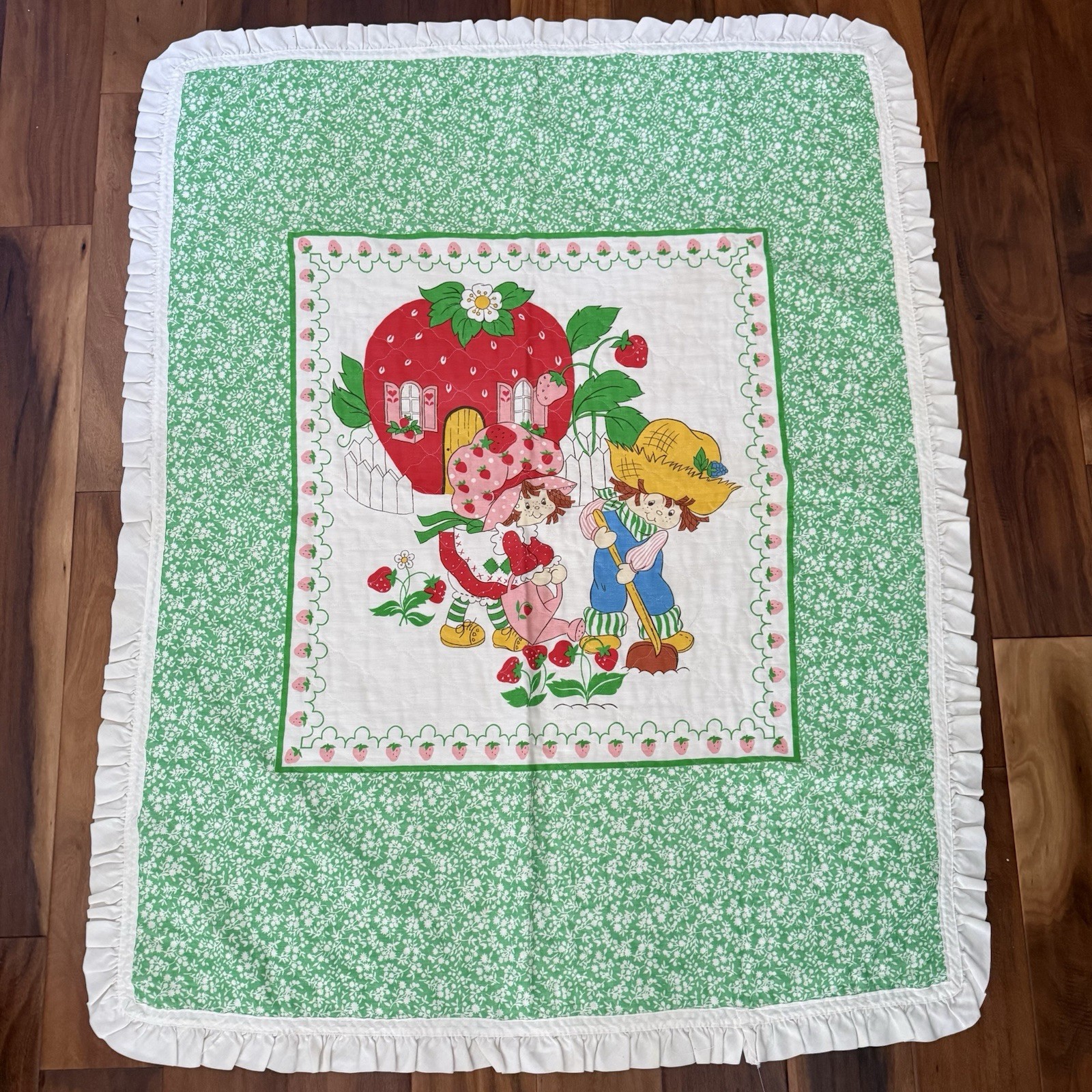 Vintage 1980s Strawberry Shortcake Huckleberry Pie Throw Quilt Blanket Handmade