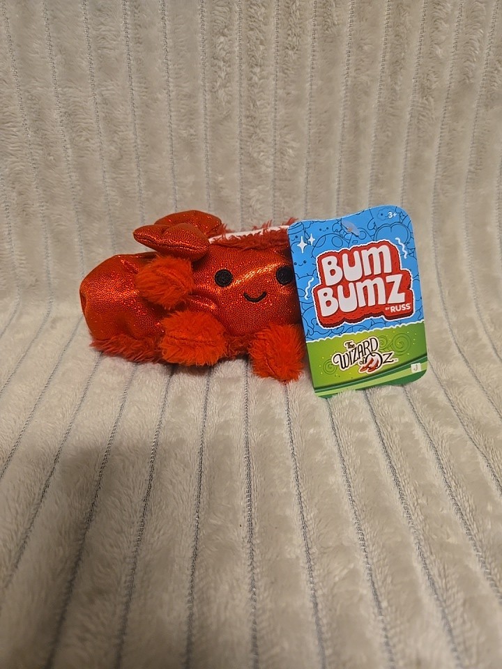 BumBumz Wizard of Oz Ruby Slipper plush by Russ.