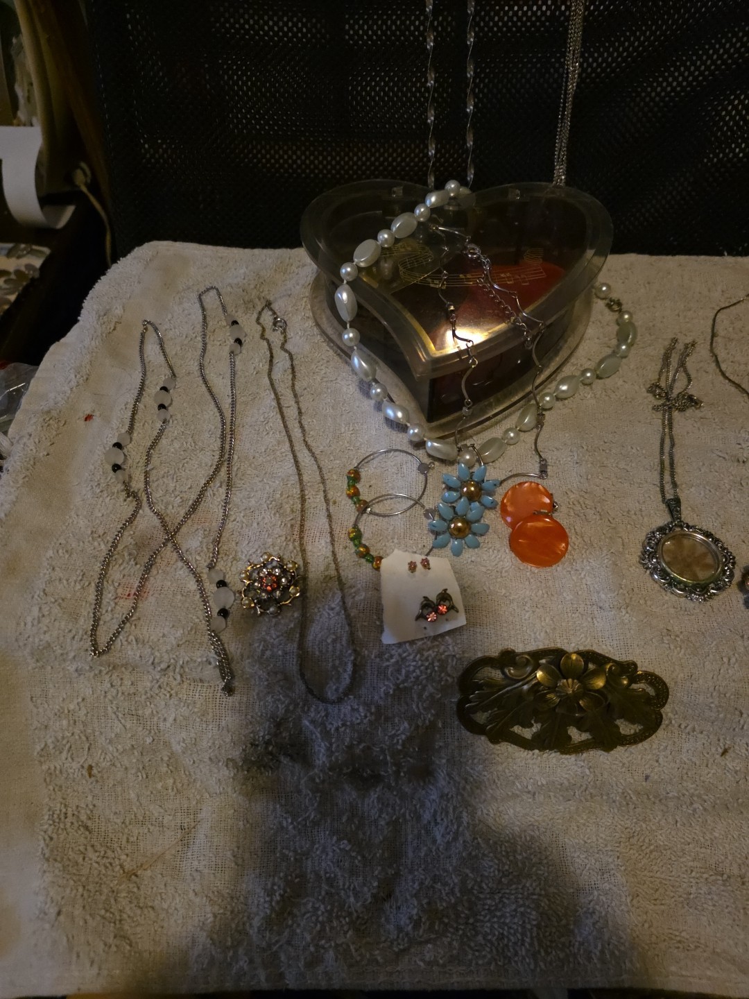 mixed fashion jewelry With Jewelry Musical Box