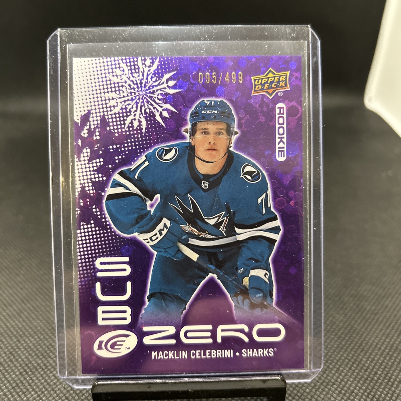 Macklin Celebrini Upper Deck 2024-25 - Sub Zero RC Serial#095/499 Card#SZ-CE