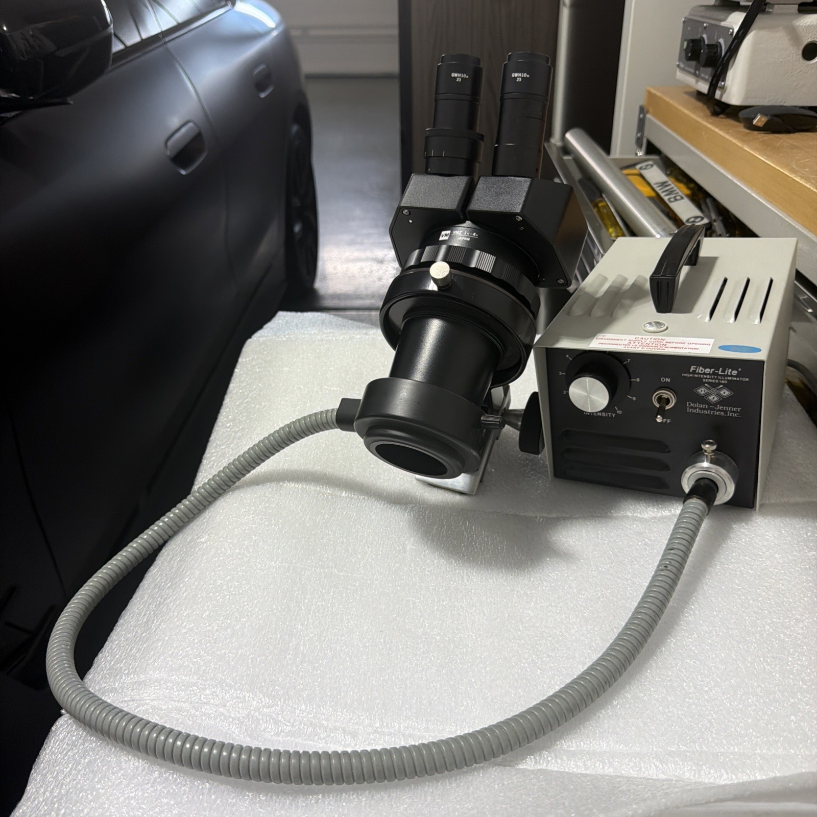 Olympus Stereo Microscope VMZ 1X-4X &Adjustable Holder Fiber-Lite and RING LIGHT
