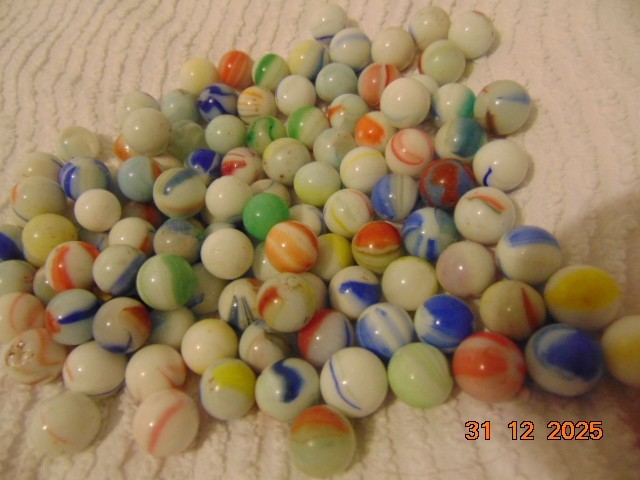 Old Glass Marbles, Cats Eye Pattern. 500gram (E)