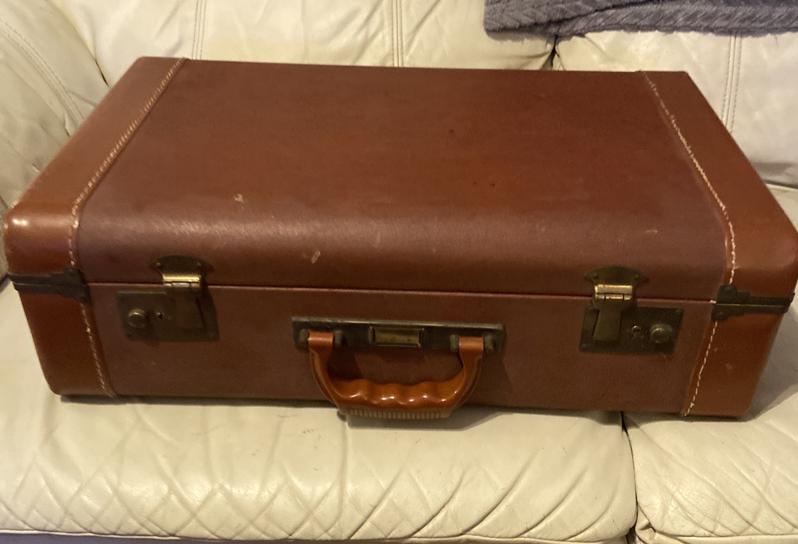 MCM Antique Vintage GLOBESTER by CROWN Keyed Suitcase 7x13x21" Brown
