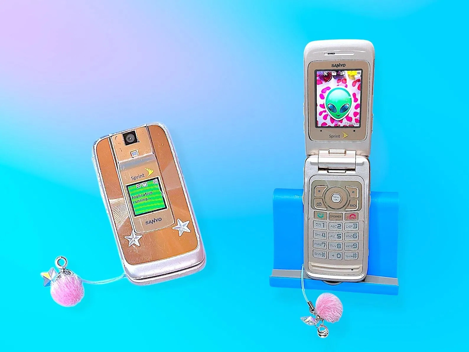 Vintage Y2K Sanyo Mobile Flip Cell Phone.Games!