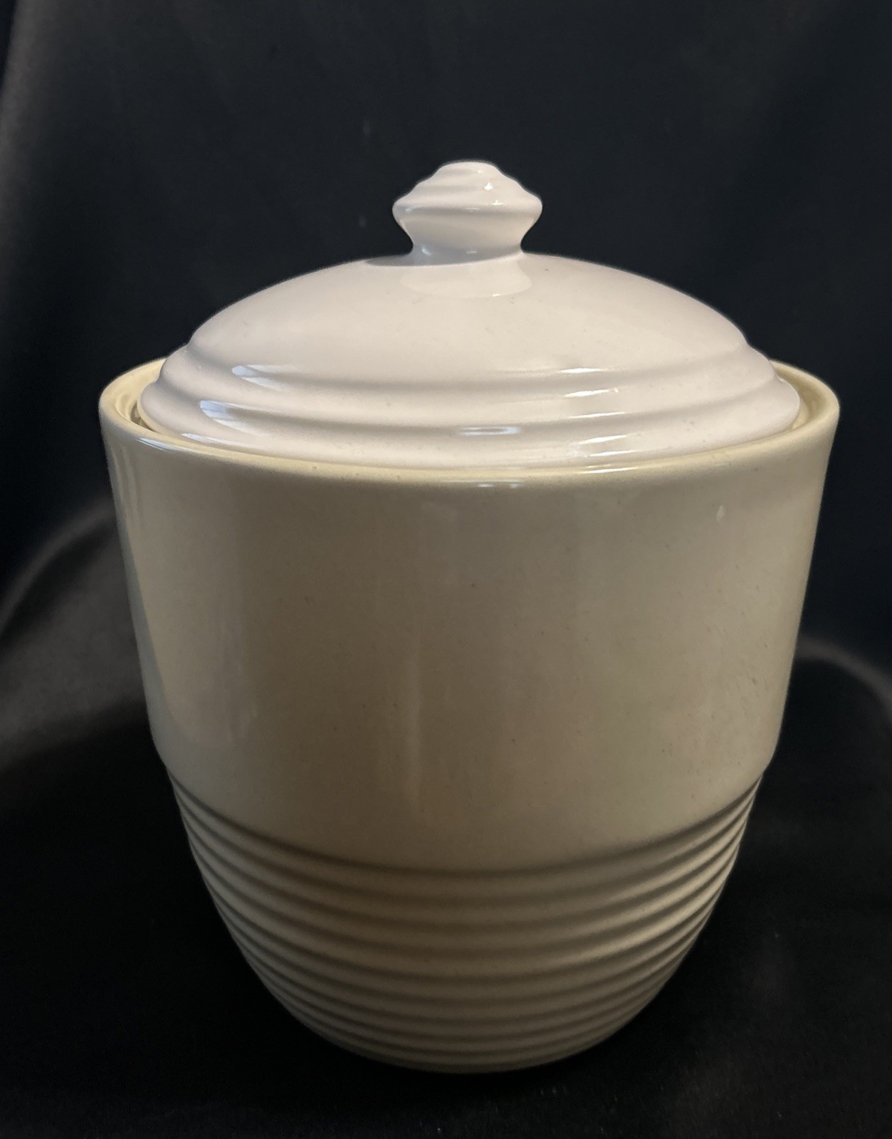 Pfaltzgraff "Cappuccino" 9 Inch  Canister
