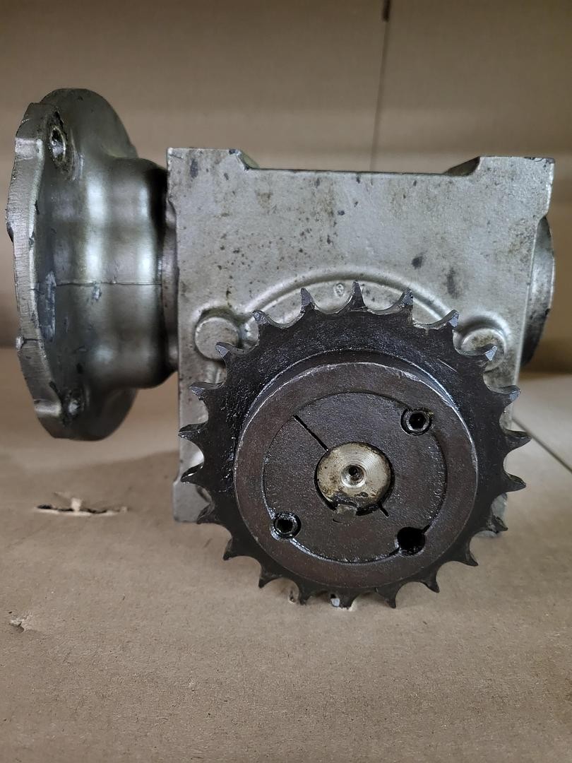 TIGEAR-2 Right Angle Worm Gear Reducer 20QZ50R56 Ratio 50:1