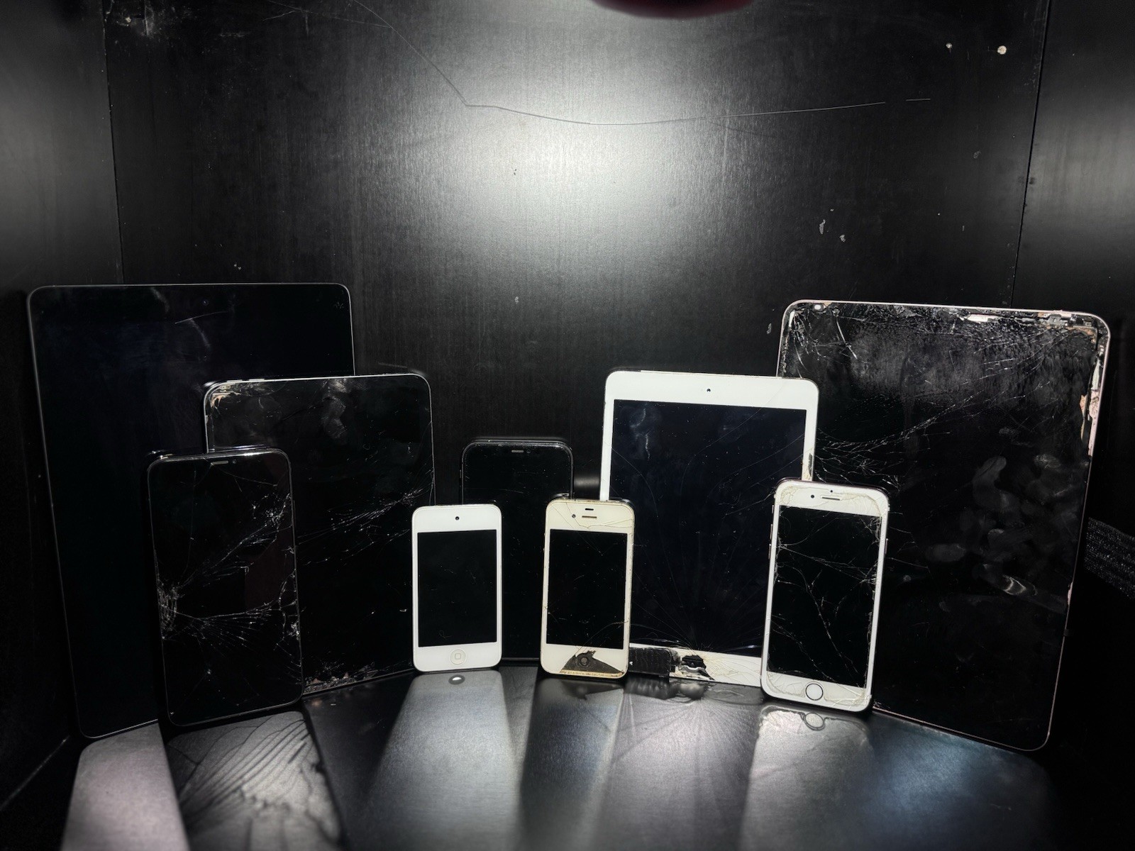 Apple Products Lot Of 9 Untested For Parts Or Repair Only iPhone iPod iPad