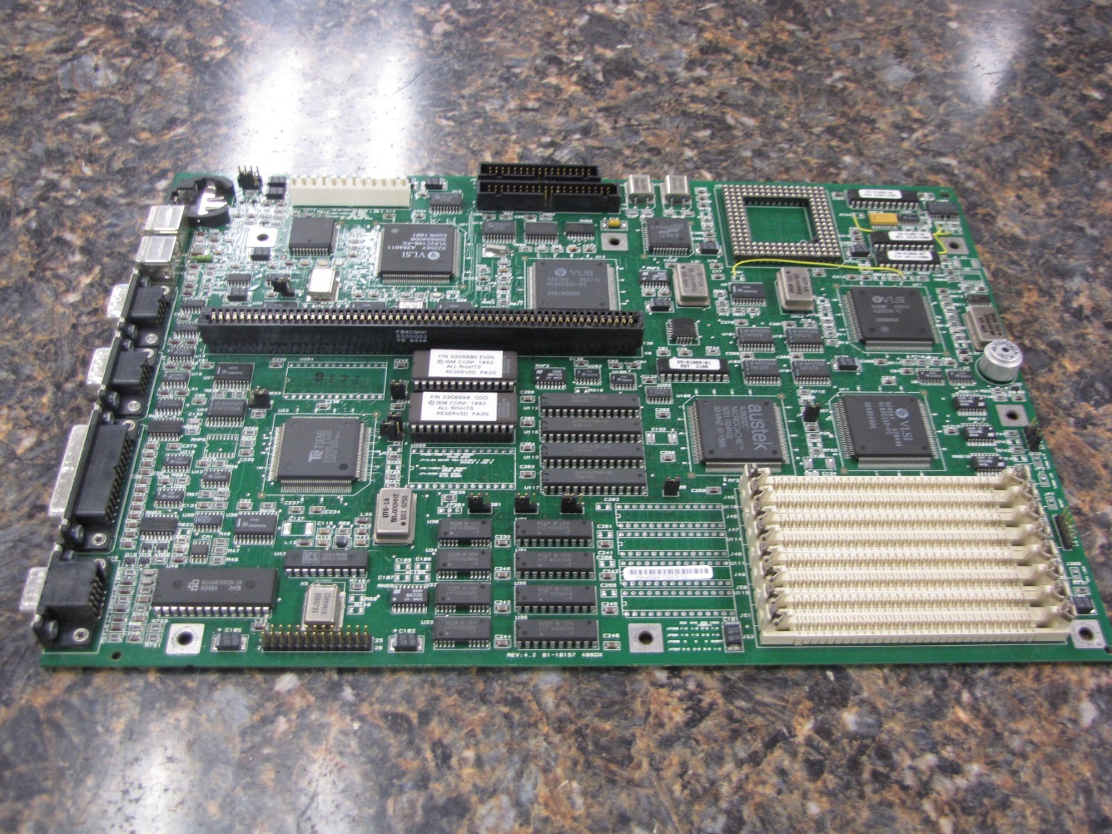Vintage IBM 1992 486DX Rev 4.2 01-10157 Motherboard - JD2