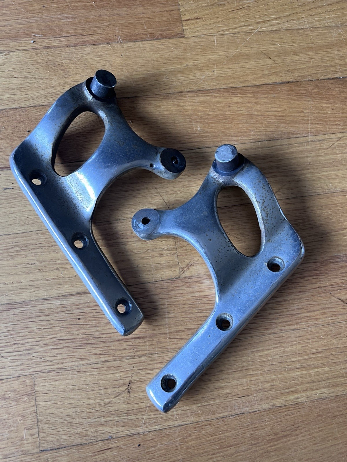 Koken Barber Chair Arm Rest Leg Mount Brackets Pair Set Cast Iron Parts Paidar