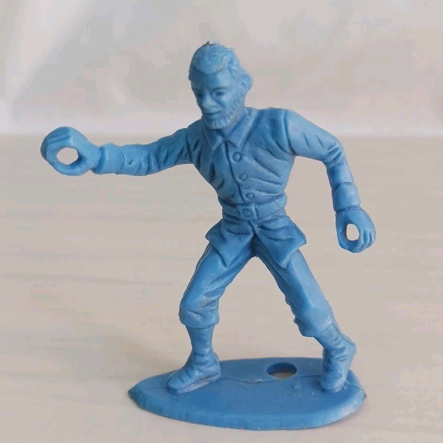 VTG Plastic Toy Soldiers Civil War Reenactment Ring Hand Blue