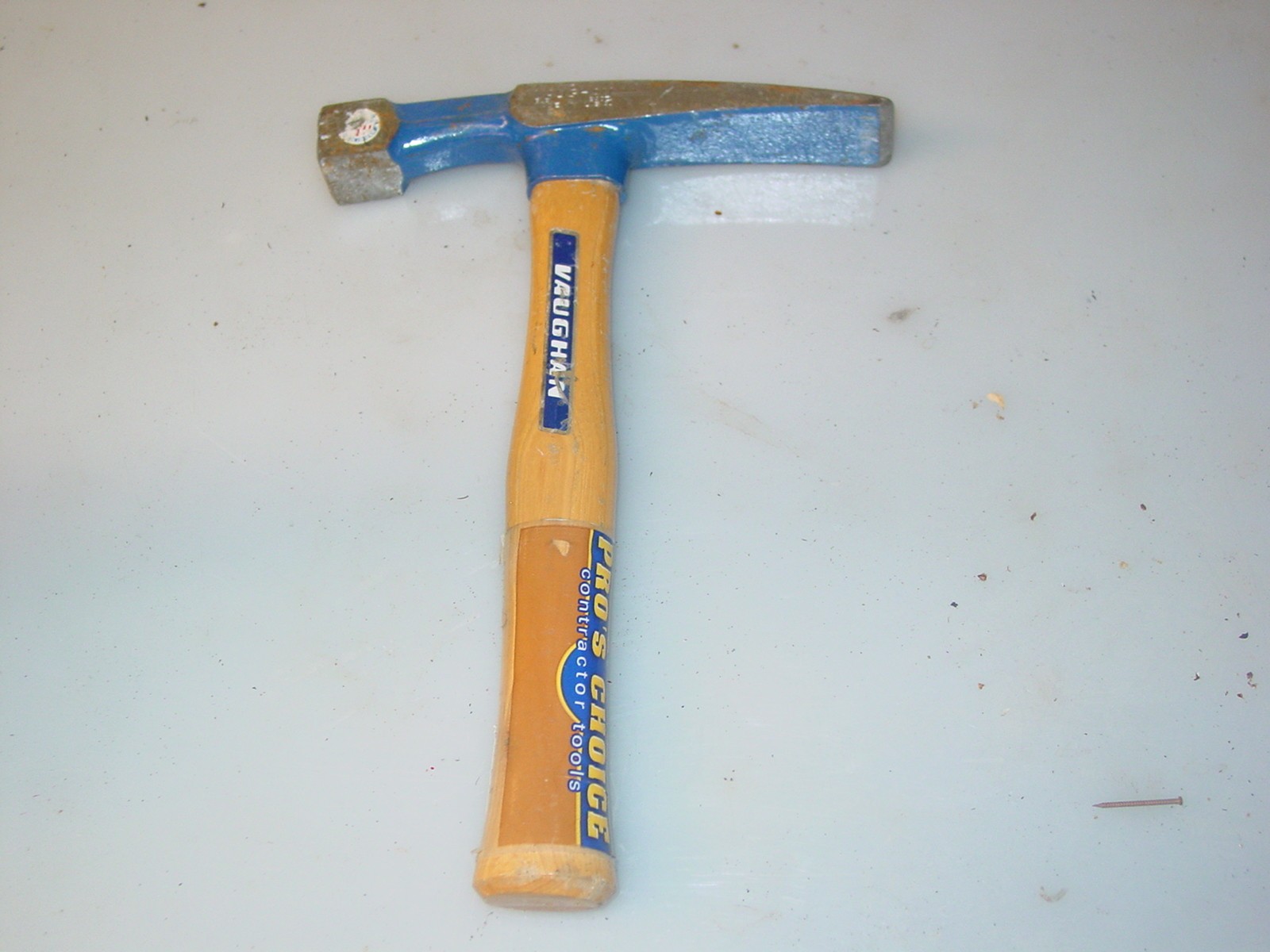 Vaughan Masonry Stone Brick Mason 24 oz.  Hammer with Hickory Handle mildly used