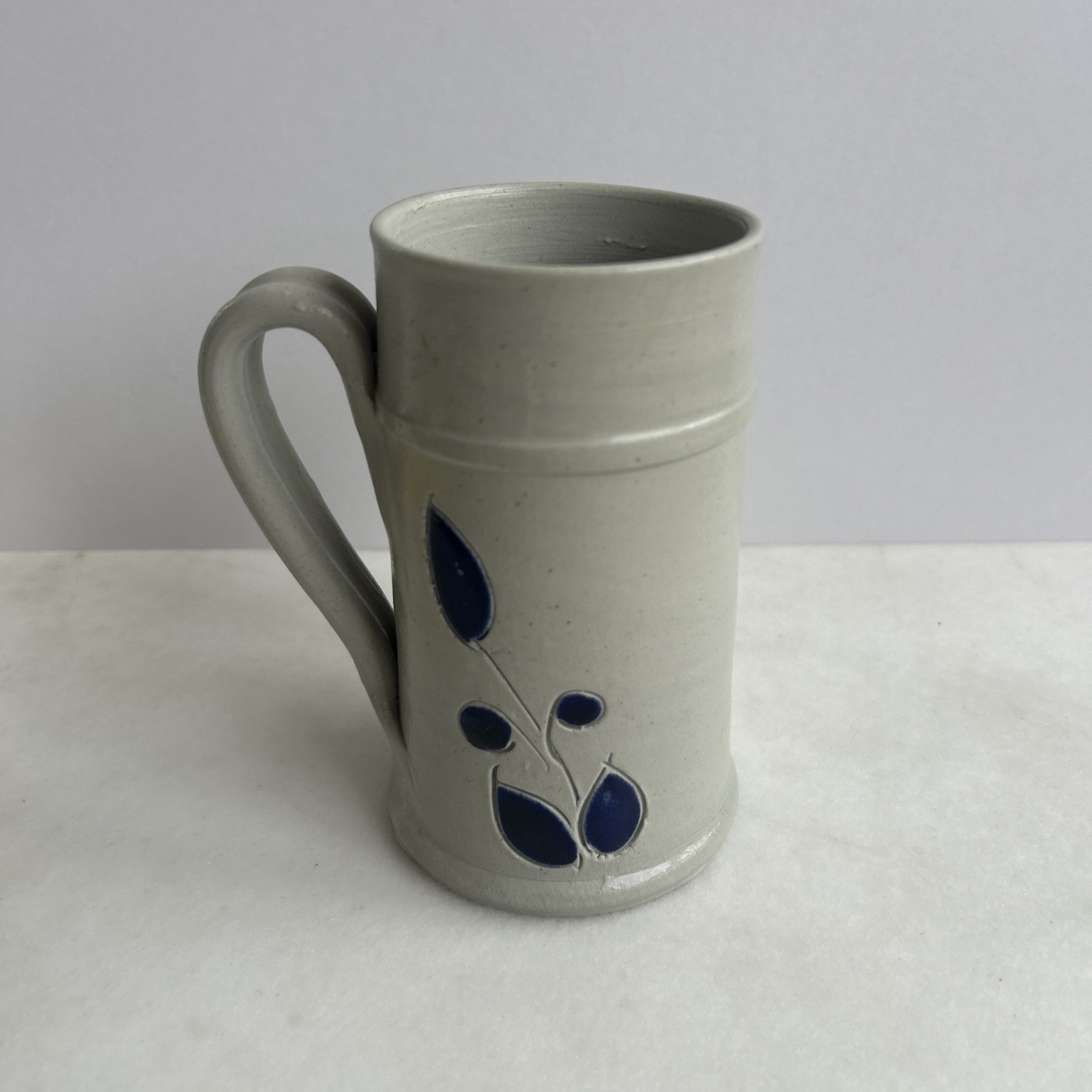Vintage Williamsburg Pottery Salt Glaze Mug