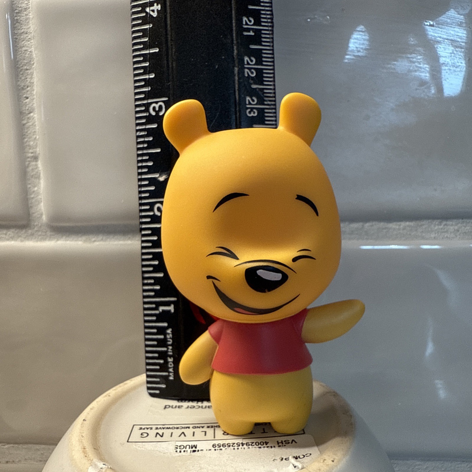 Funko Mystery Mini Disney Series Winnie The Pooh (Waving) Vinyl Figure
