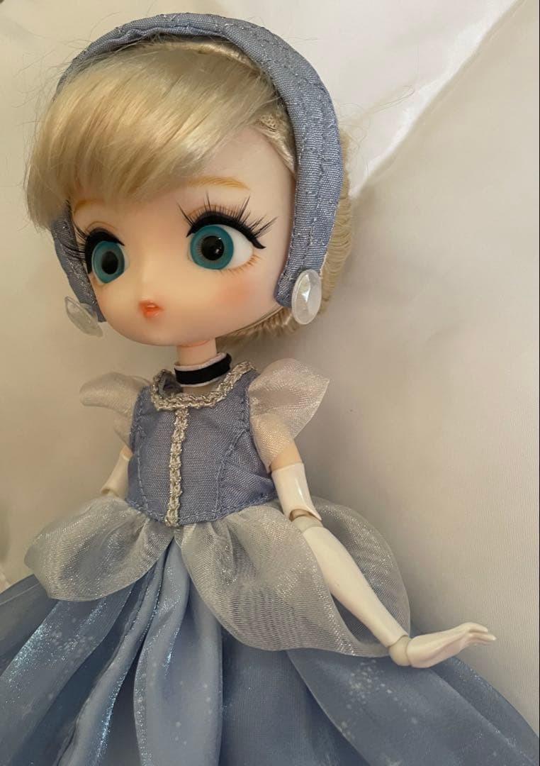 Harmoniabloom Cinderella Doll Disney Used Blue Dress Blonde Hair