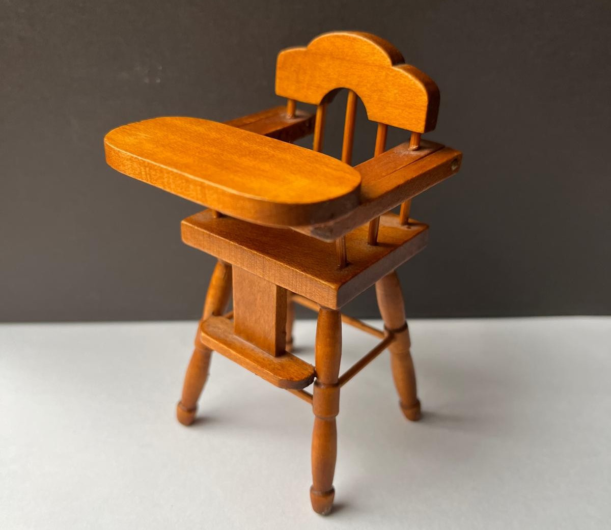 Vintage Dolls House 1:12 Scale Home Decor Wooden High Chair