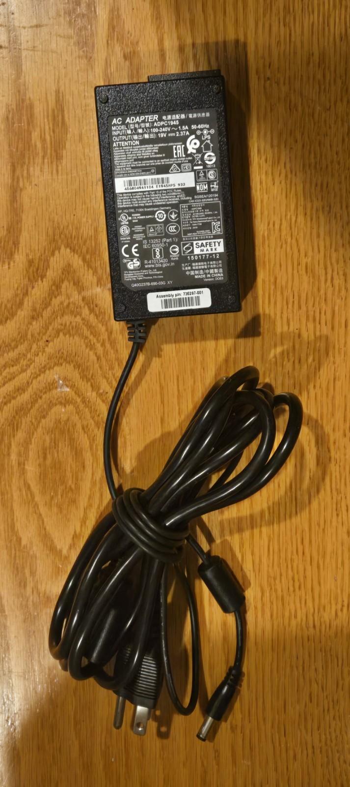 OEM TPV Electronics Fujian ADPC1945 AC Adapter 19V 2.37A 45W Power Supply