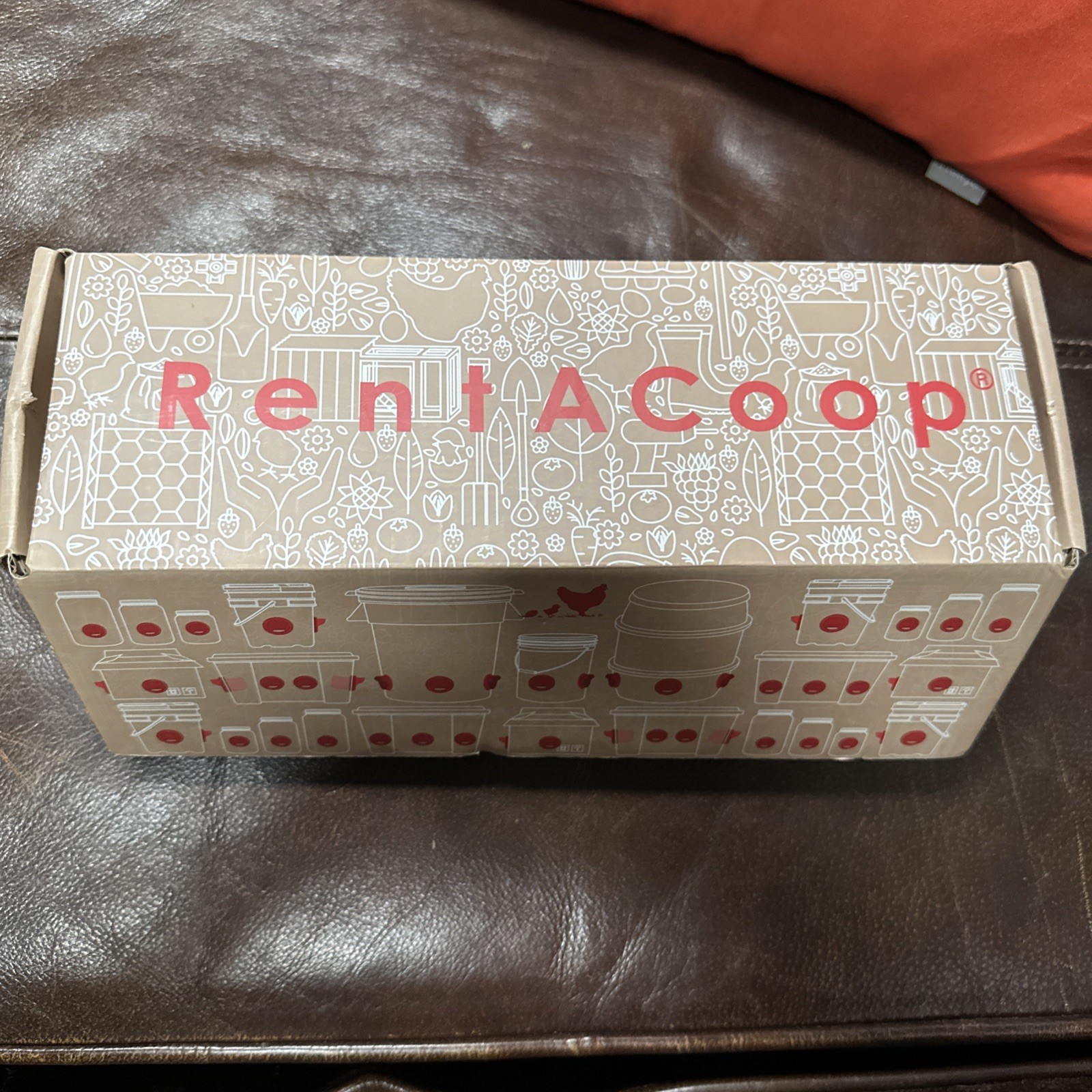 RentACoop Chick2Chicken DIY Medium 4-Port Feeder Kit with Built-in Slider Por