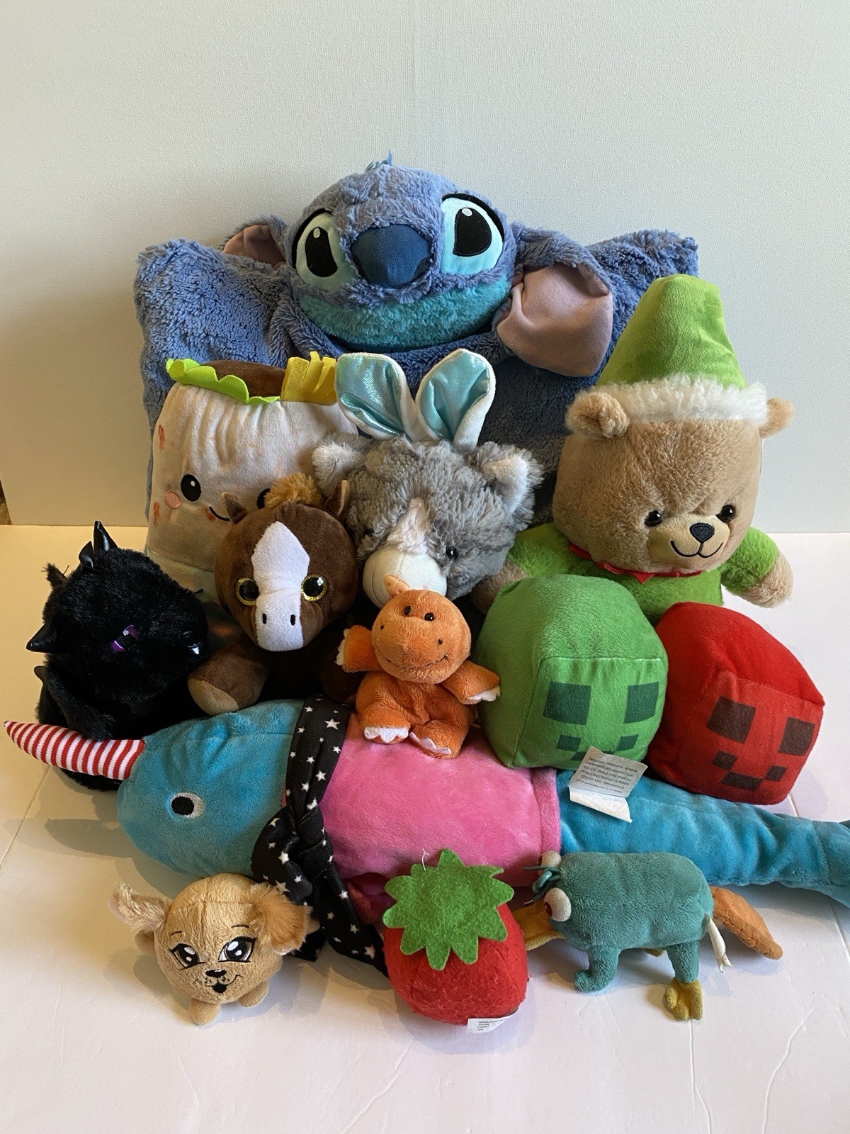 Assorted Plush Toys, Various sizes, mixed