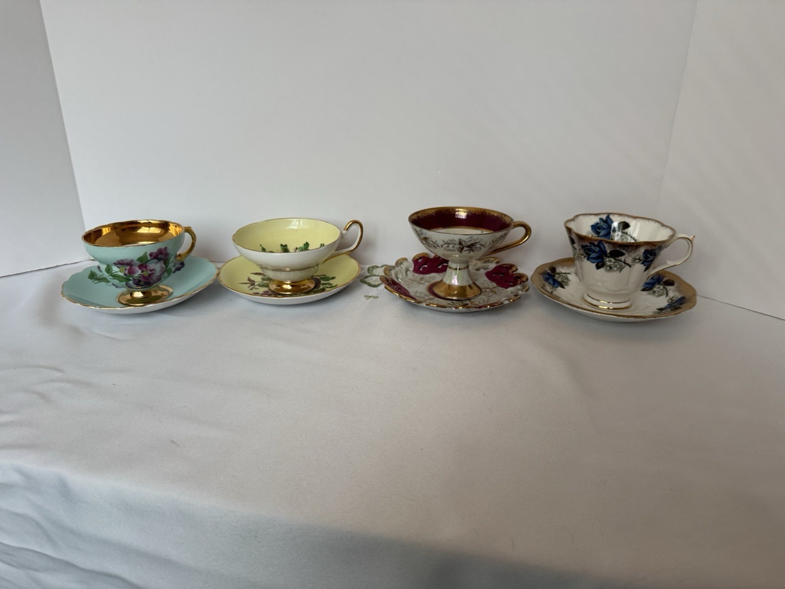 4 Vtg Mismatched English & German Bone China Teacups Saucers Schumann Rosina Set