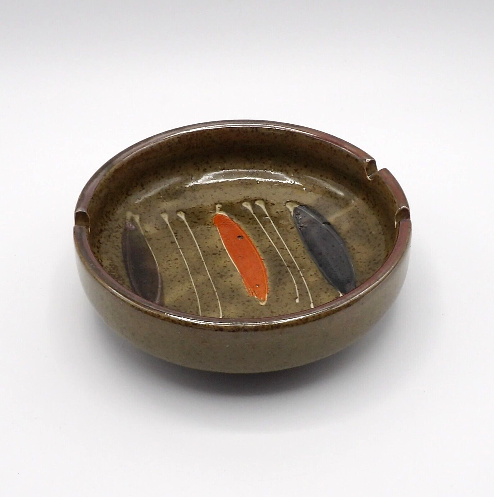 VINTAGE POTTERY ASHTRAY BY NC CAMERON & SONS LTD EC