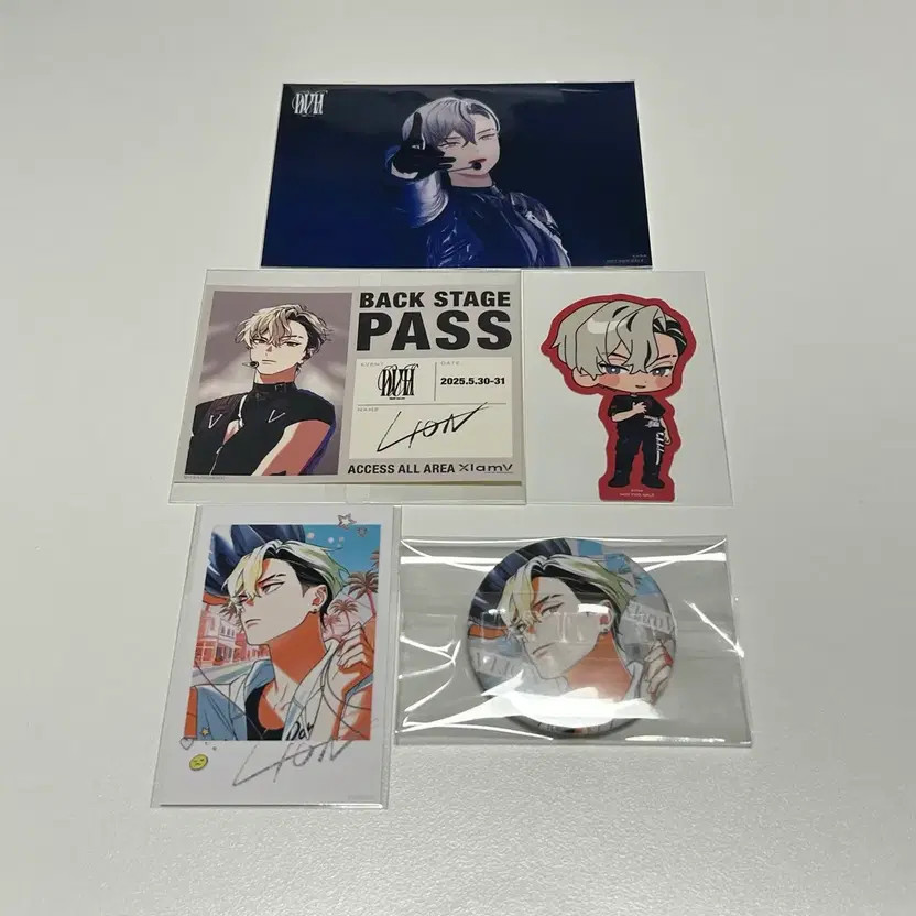 Viva Ren Leon Cramb Blue Ray Special Badge