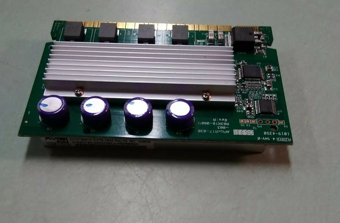 IBM API5VR17-030G xSeries  24R2750 1019-4350 R03R19-0001I