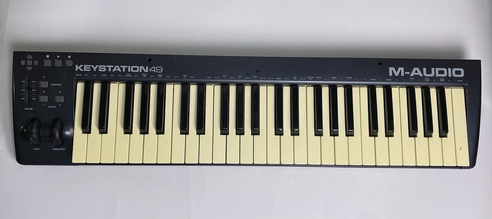 M-Audio Keystation 49 USB MIDI Keyboard Controller 49-Key Music Production